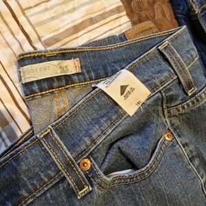 Levi's Womens Bootcut Denim Jeans in Blue with Contrast Stitching